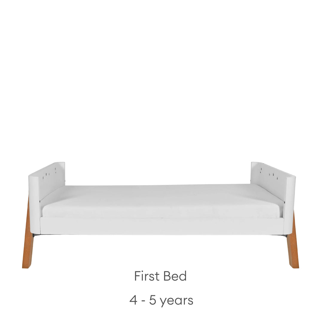 Gaia Baby | Hera 'Studio Edit' Cot Bed