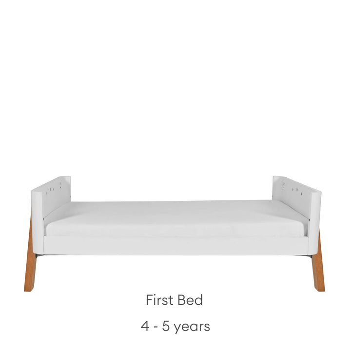 Gaia Baby | Hera 'Studio Edit' Cot Bed