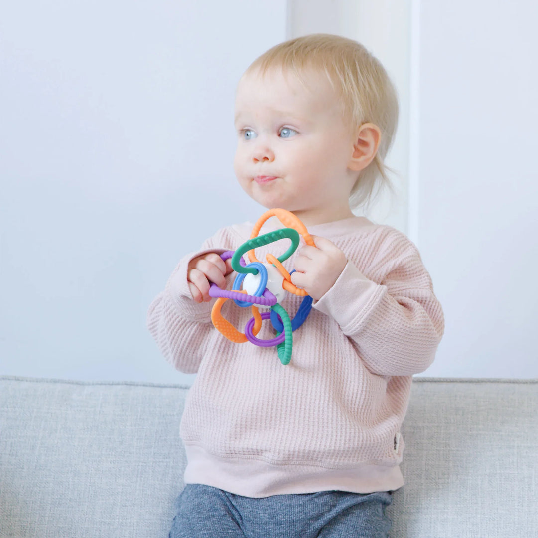 Quark | Thiingy Sensory Teething Ball | Clever Clogs