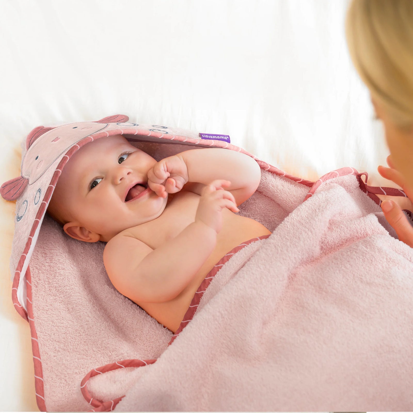 ClevaMama Mermaid Baby Hooded Bath Towel – soft pink cotton hooded towel keeping baby warm and cosy after bath time, ideal for newborns and infants, gentle and absorbent fabric.