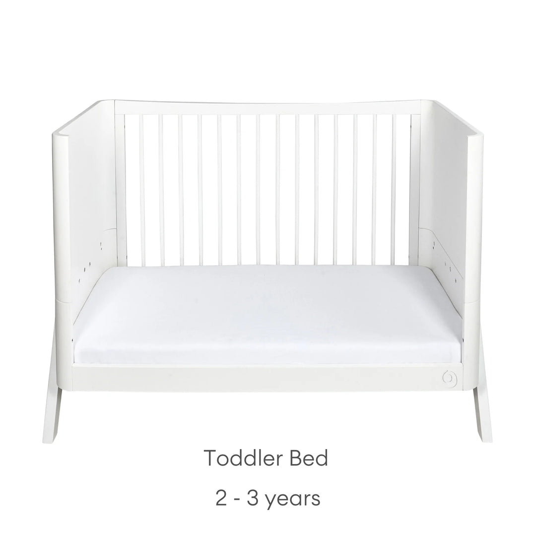 Gaia Baby | Hera 'Studio Edit' 2 Piece Nursery Room Set