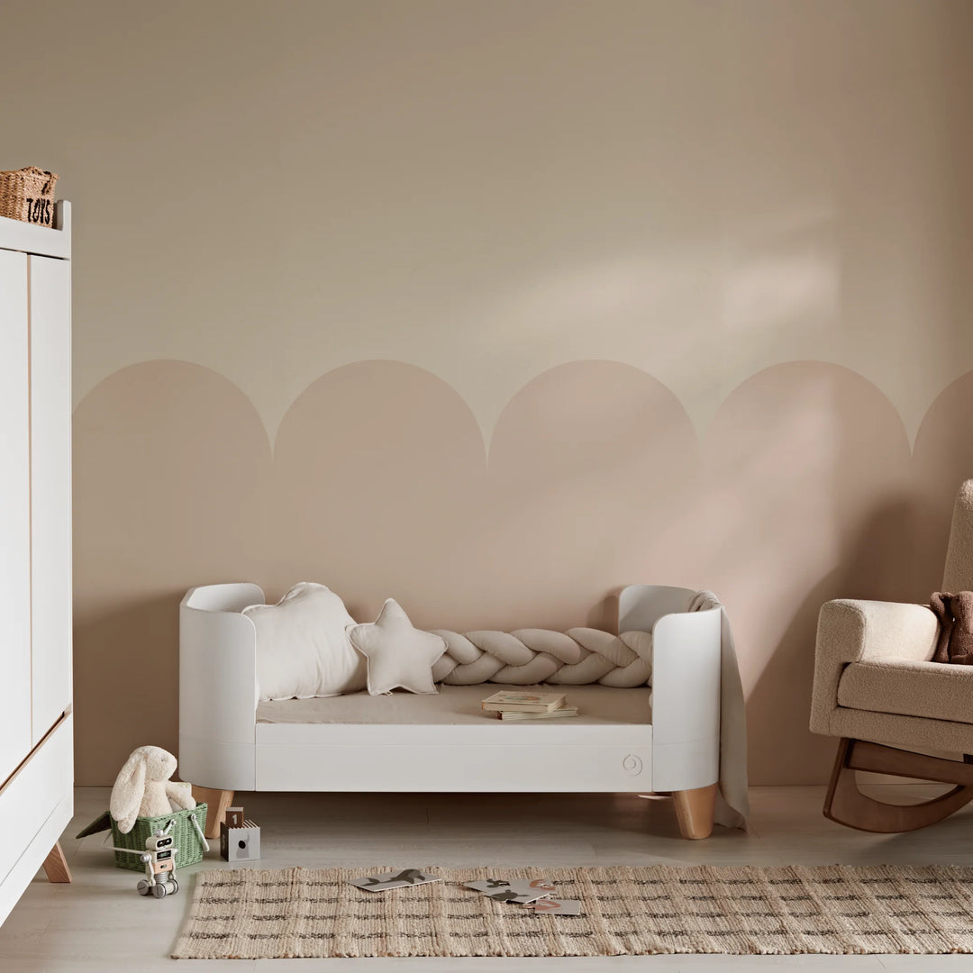 Gaia Baby | Serena Convertible Cot Bed