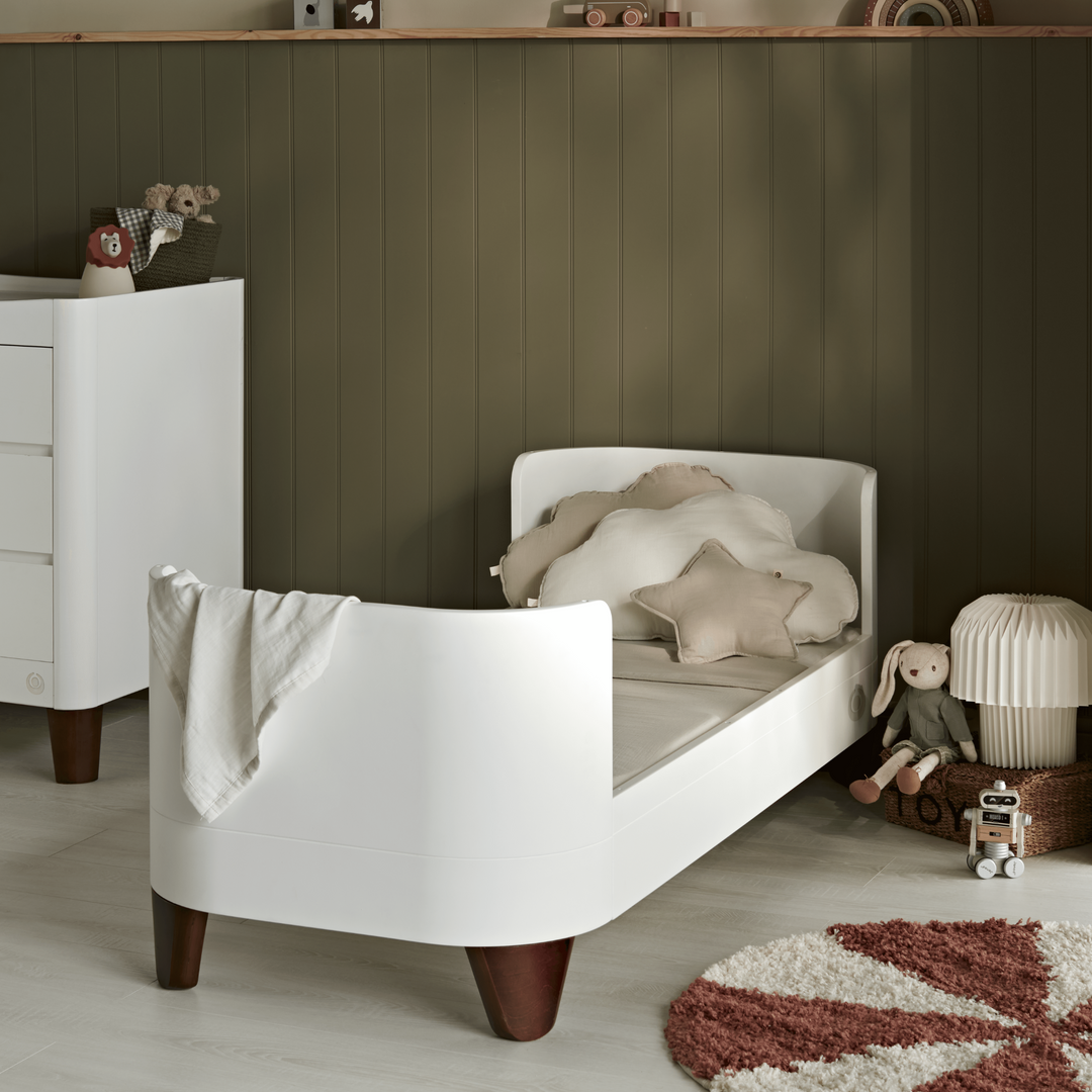Serena All in One White/Walnut -  Pregnancy &amp; Baby fair 2026