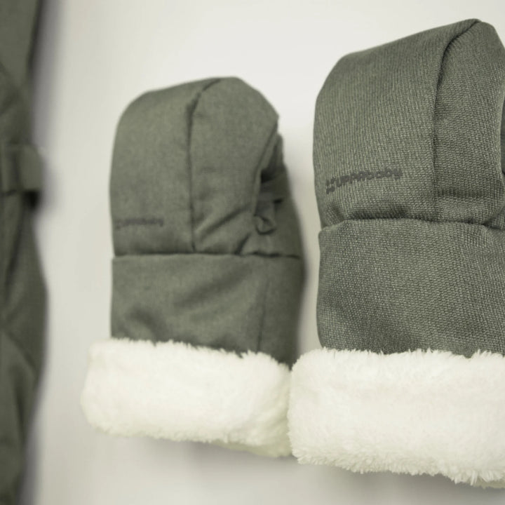 UPPAbaby Cozy Handmuffs Evelyn pushchair hand warmers showing soft fleece lining and insulated outer fabric, winter stroller mitts designed to keep hands warm in cold weather.