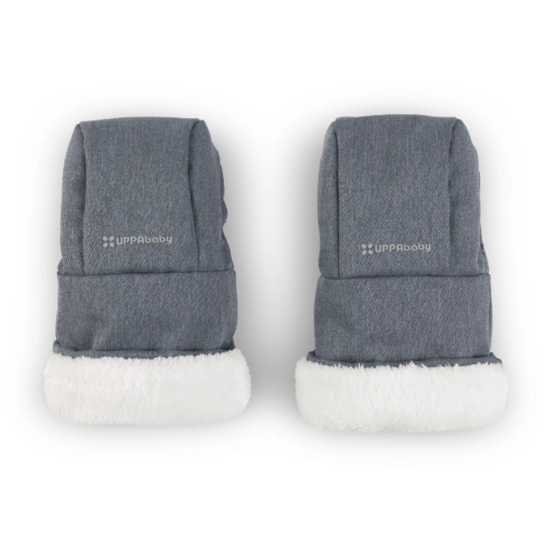 UPPAbaby Cozy Handmuffs Julian grey stroller hand warmers with soft fleece lining, designed to keep parents’ hands warm in cold weather and compatible with all UPPAbaby pushchairs.