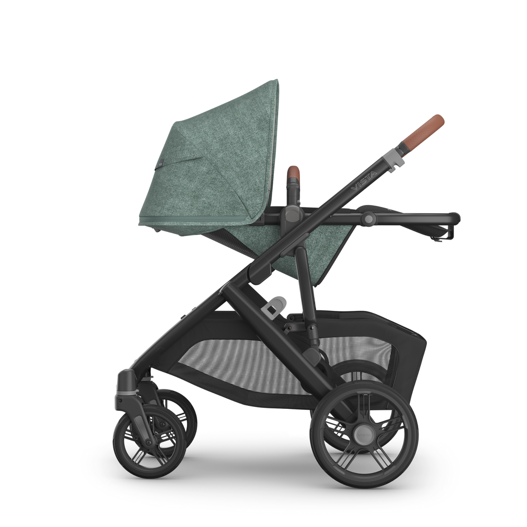 This image shows the Vista V3 in Gwen with the toddler seat in the lie flat recline position.