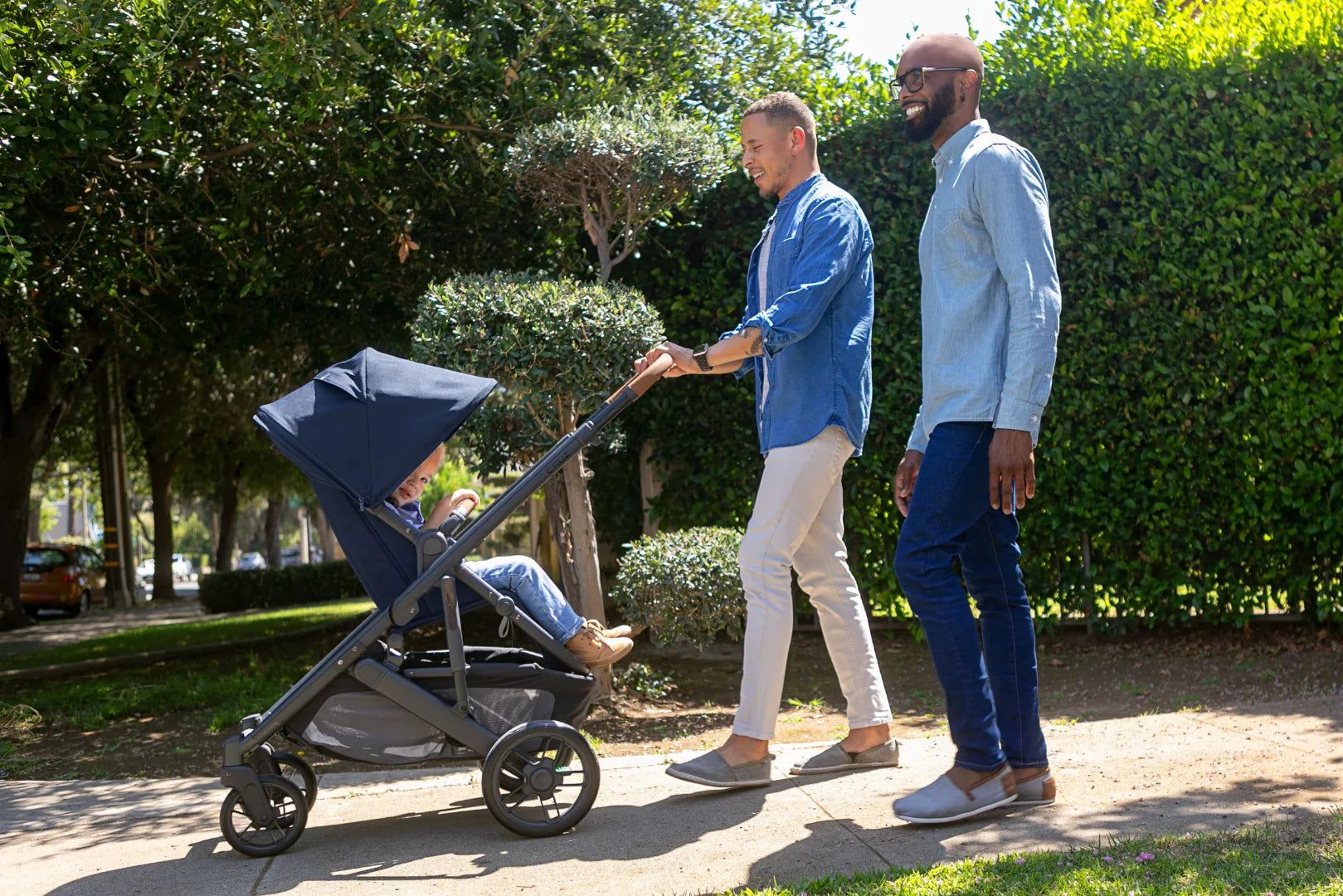 UPPAbaby Cruz V2 reversible toddler seat feature in Noa